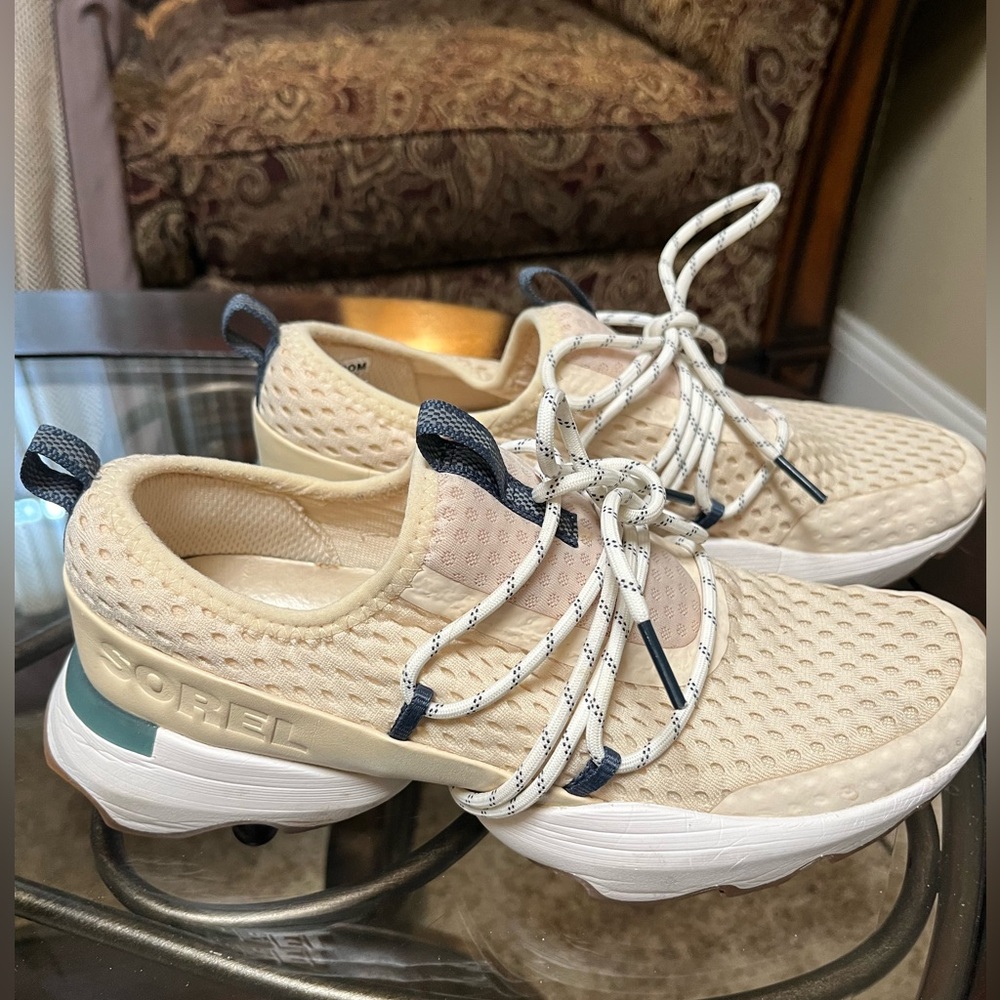 Sorel Nuetral Sneakers